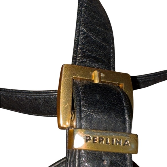 Perlina Black Shoulder Bag with Adjustable Strap and Zipper Closure - Picture 5 of 10